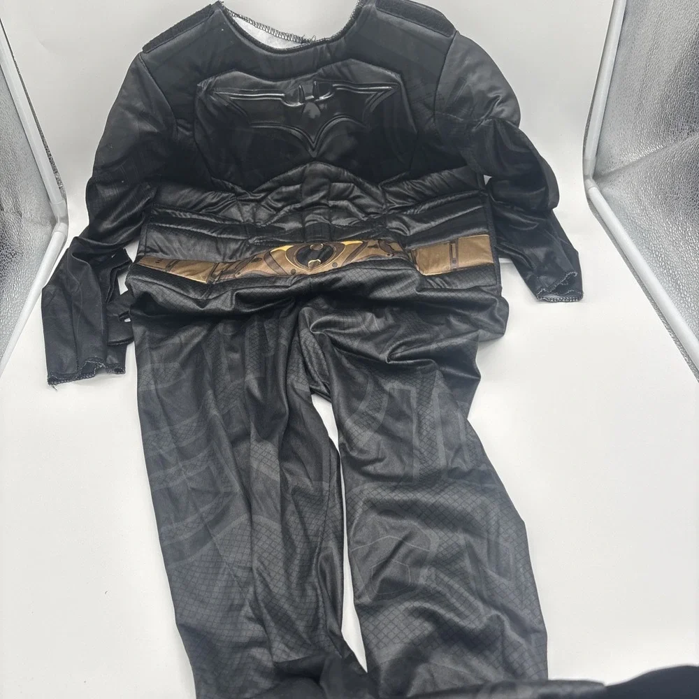 Boys Batman The Dark Knight Muscle Chest Halloween Costume Medium‎ 8 To 10